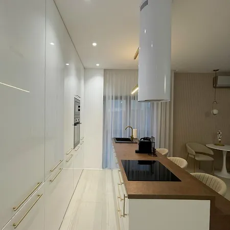 Panoramic Nest Apartment